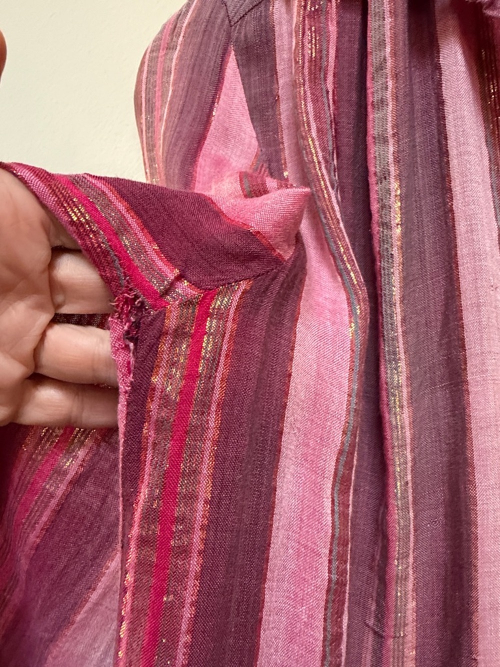 Vintage Indian Cotton Gauze Blouse Pink Metallic Stripes Size small - Picture 13 of 14